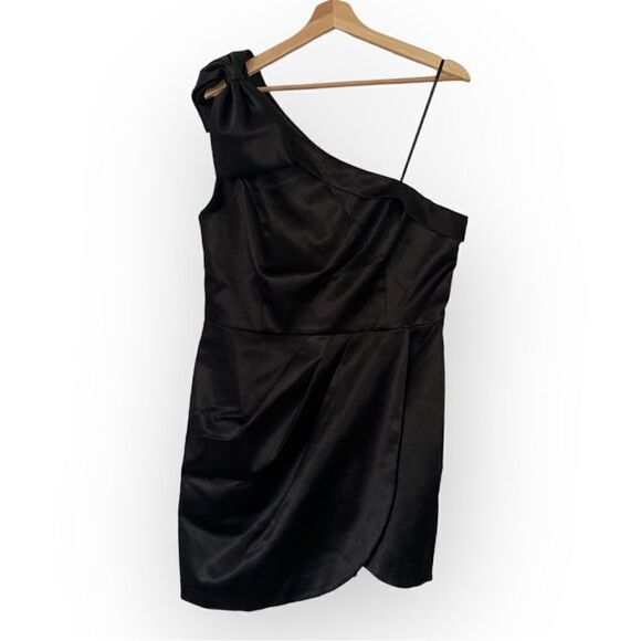 NEW Adrianna Papell size 16 One-Shoulder Statin Charmeuse Mini Dress Plus size - Picture 1 of 6